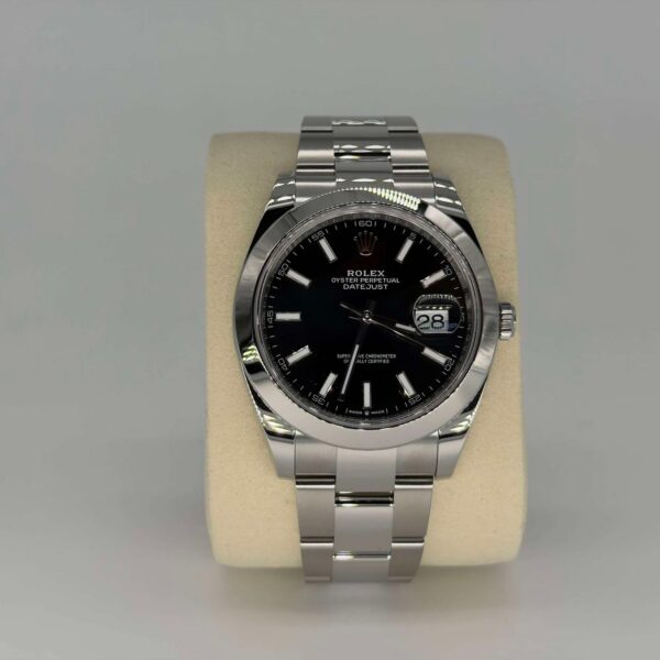 Rolex Rolex Datejust 41 126300 Black Dial Oyster